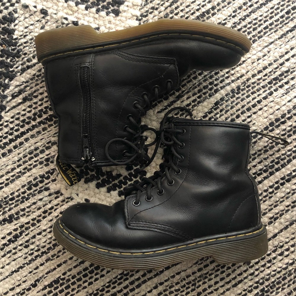Dr. Martens Kids Delaney Boots. Size 1.